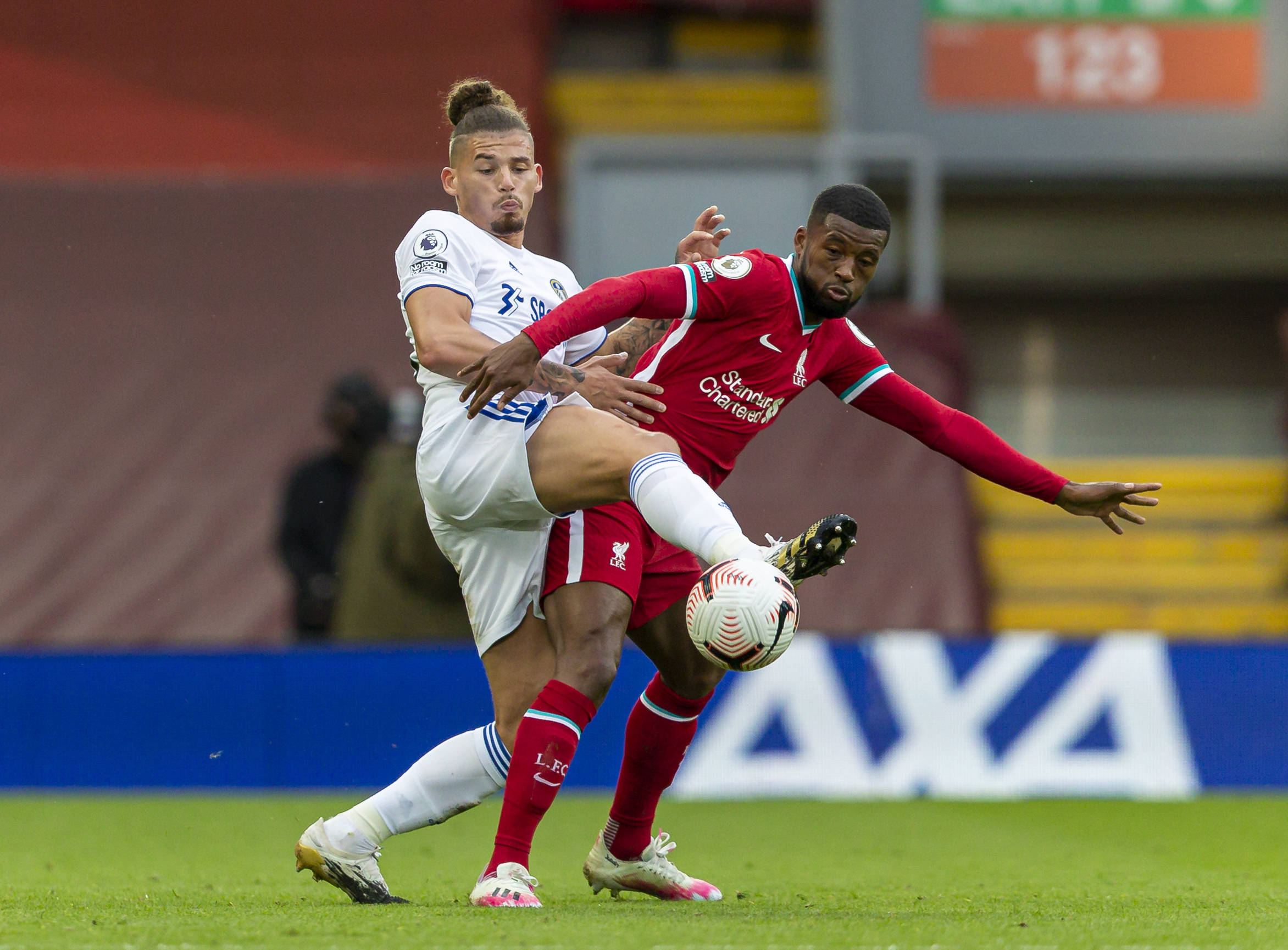 她能够在每 她能够在每