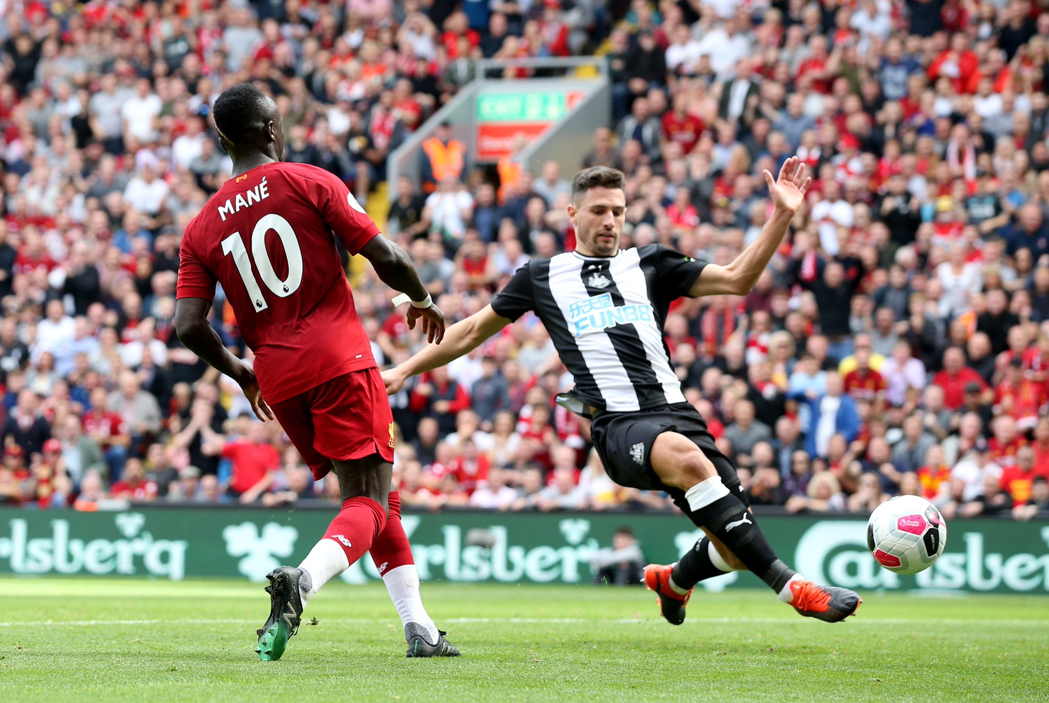 国际政治影 国际政治影